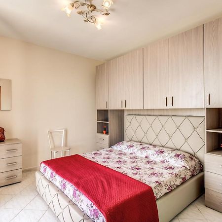 شقة Magdalene'S House - Sea View Terrace ماسّا لوبْرينسِ المظهر الخارجي الصورة